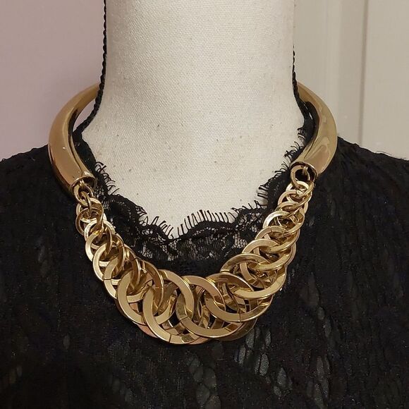 Haute Couture Chunky Chain Gold Tone Collar Statement Necklace - Picture 1 of 3